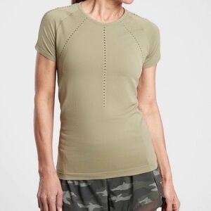 Athleta Foothill Tee - Medium